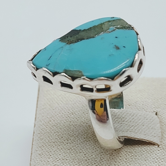 Sterling Silver Blue Turquoise Ring - Picture 6 of 10
